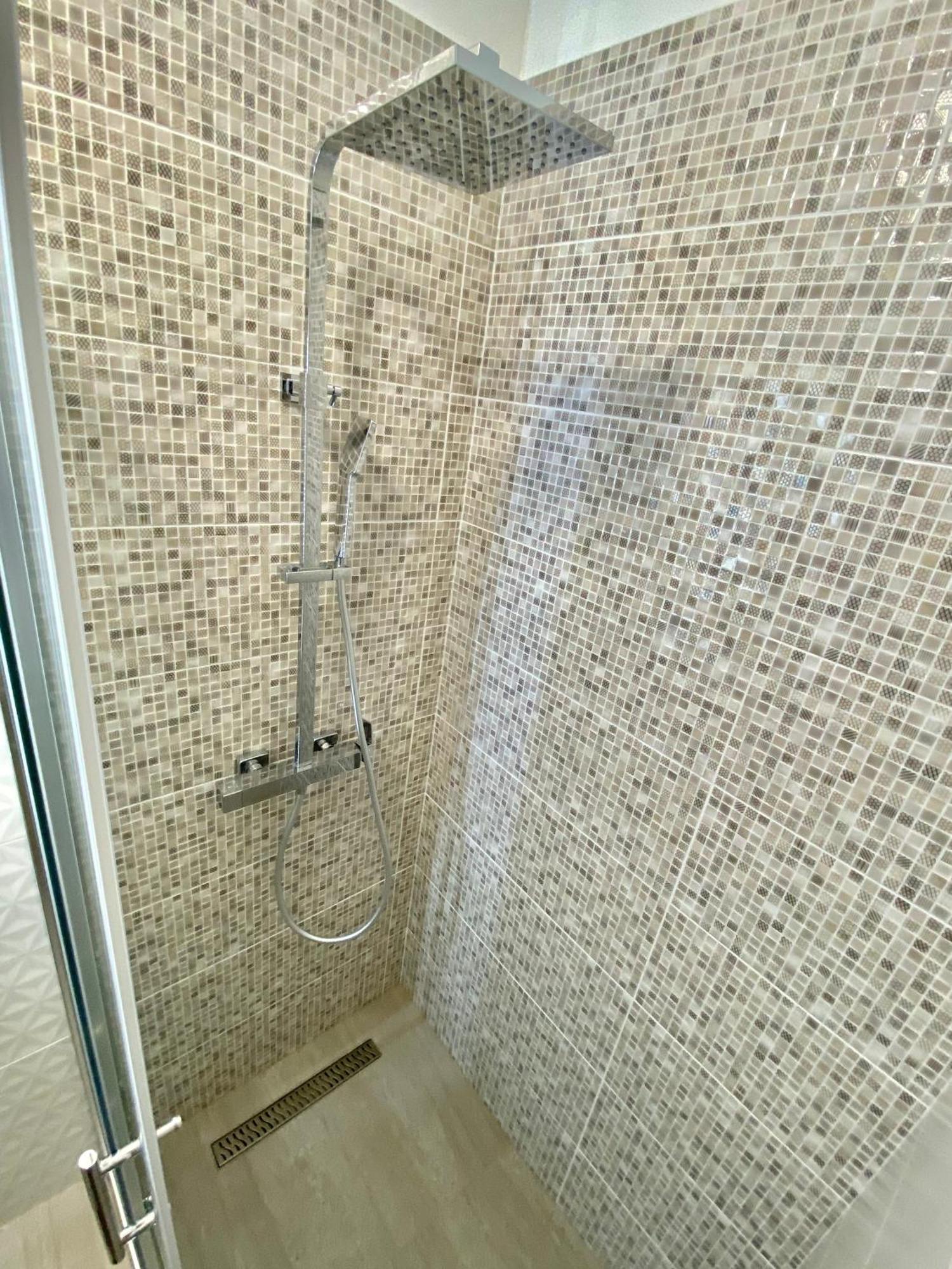 Theros Bibinje Ngoại thất bức ảnh
